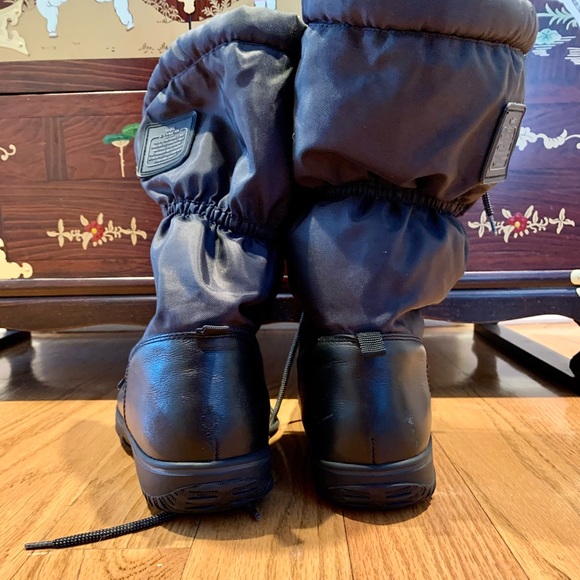 Coach Excellent Condition Black Leather/Nylon Boots - Picture 7 of 10
